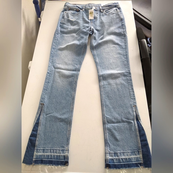 NWT American Eagle jeans size 6 - Picture 1 of 8